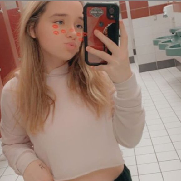 Meet your Posher, Angel - Picture 1 of 1